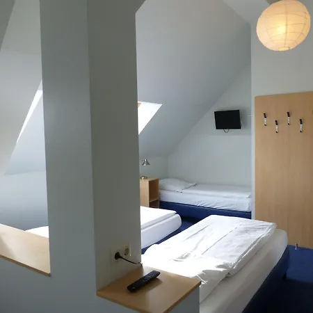 Transit Loft 3* Berlim