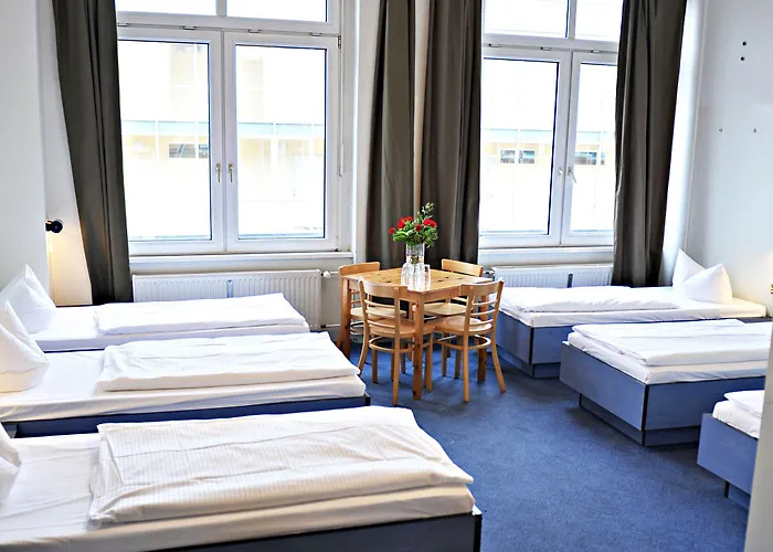 Transit Loft Hotel 3*